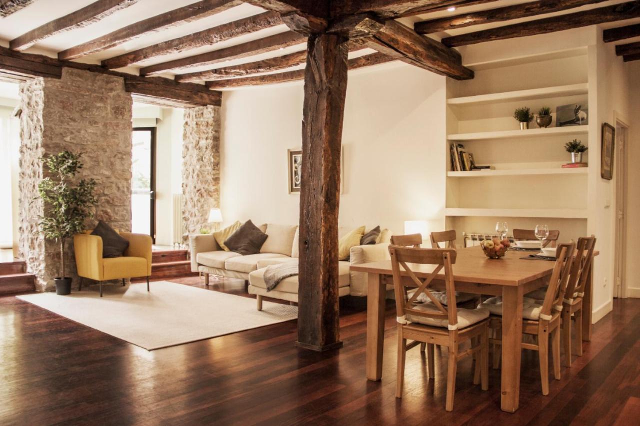 Central, Spacious And Authentic Family Apartment Сан Себастиан Екстериор снимка